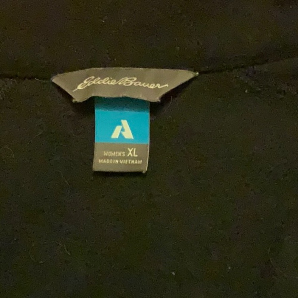 Eddie Bauer black Fleece black jacket